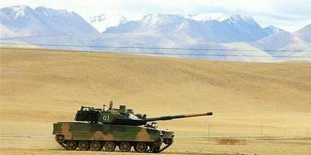 小朱聊育儿|15式坦克到底有多先进?解放军女兵眼里像玩具:方便程度碾压美军