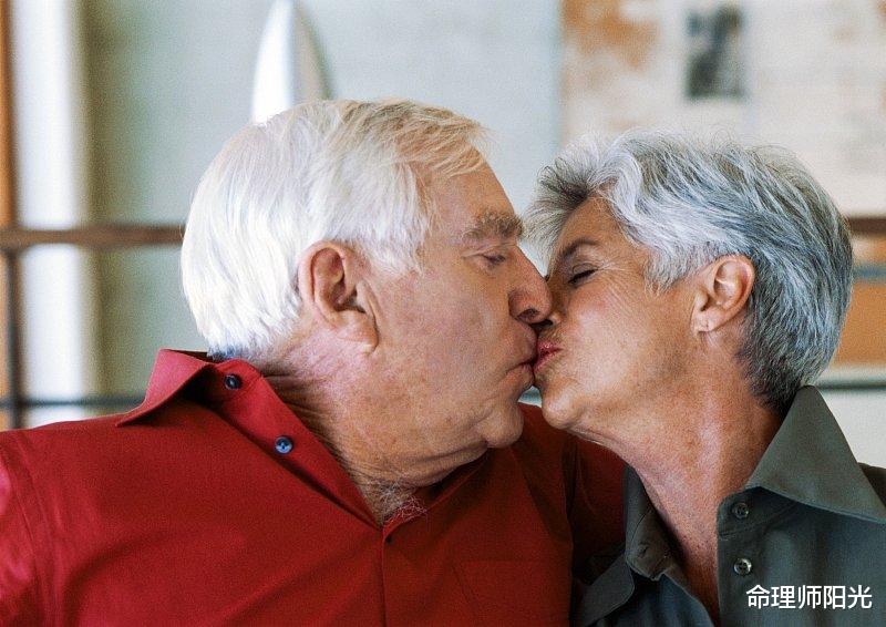 命理师阳光|午马:接好运,相守一生甜蜜