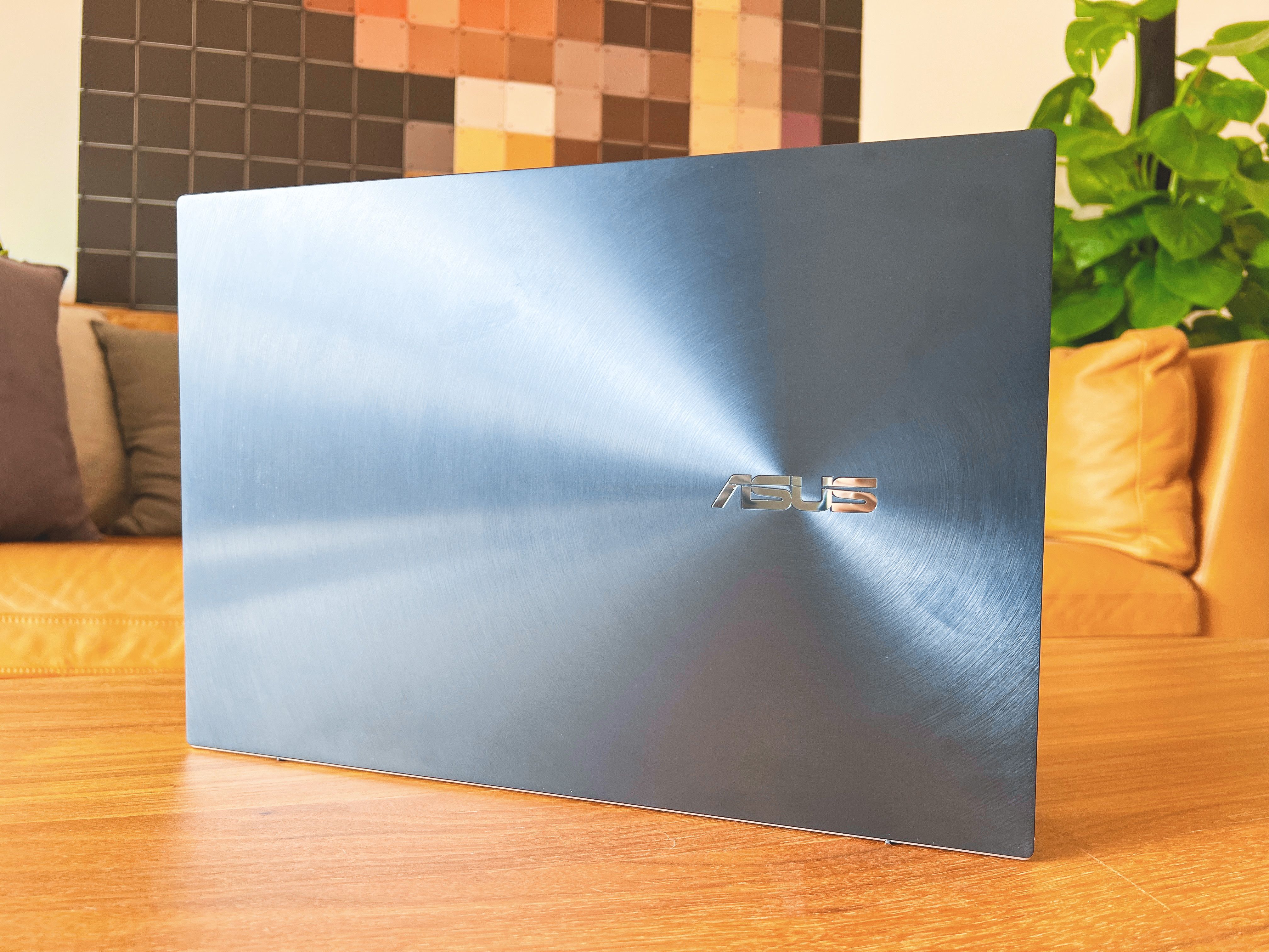 笔记本|创意+生产力,果粉为什么爱上 华硕灵耀X双屏Pro 笔记本?