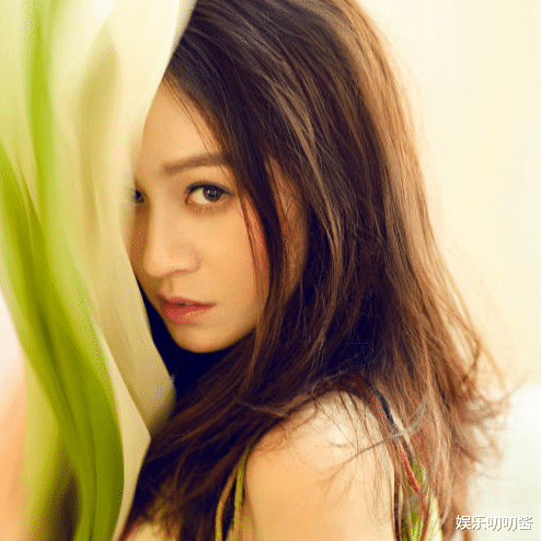 张馨予|40岁强扮18岁？坐拥3000万粉丝的“网红一姐”唐艺，为何总被黑？