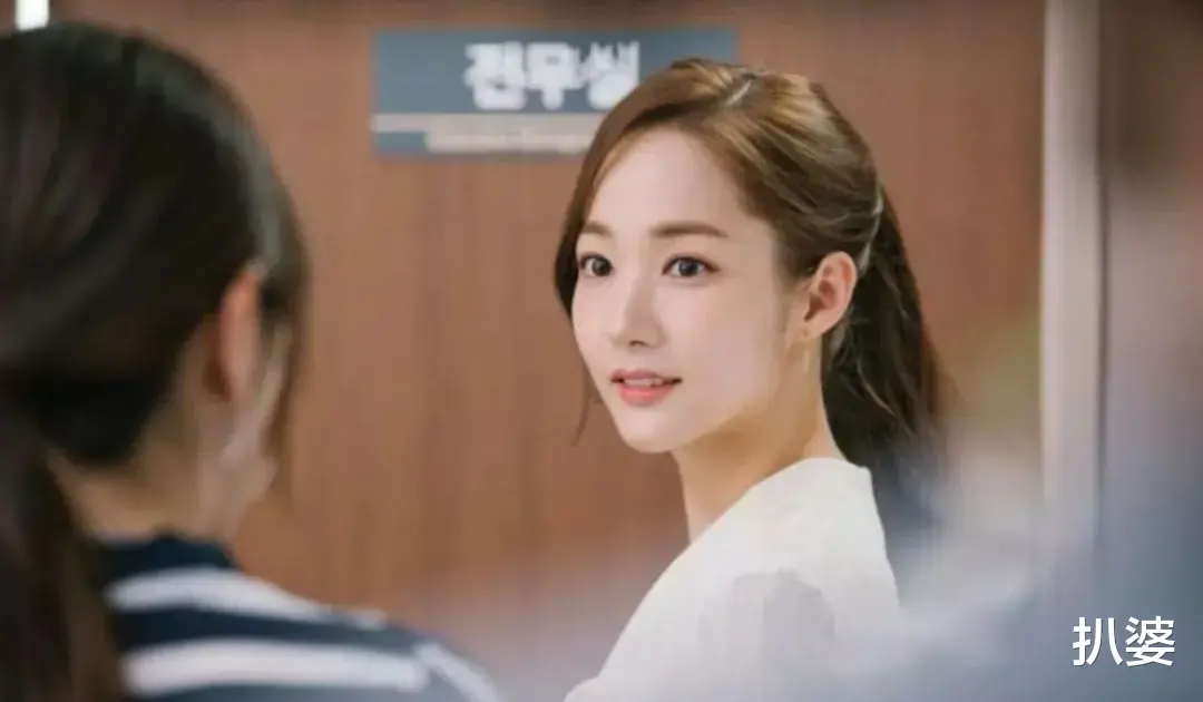 李敏镐|次次恋爱都不认，他怎么总干这种事？