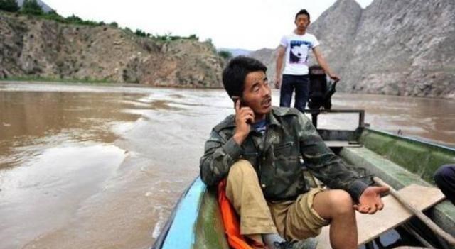 为你好而已|直面死亡,找不到接班人,捞尸人:尸臭洗不掉,沾染了就是一辈子