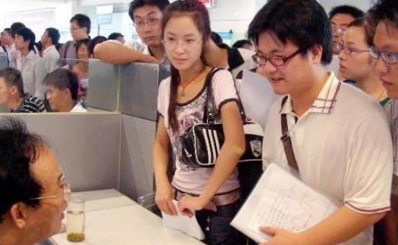 百哥曰|招聘企业拒收三本,不承认专升本,专科生未来该去向何方?