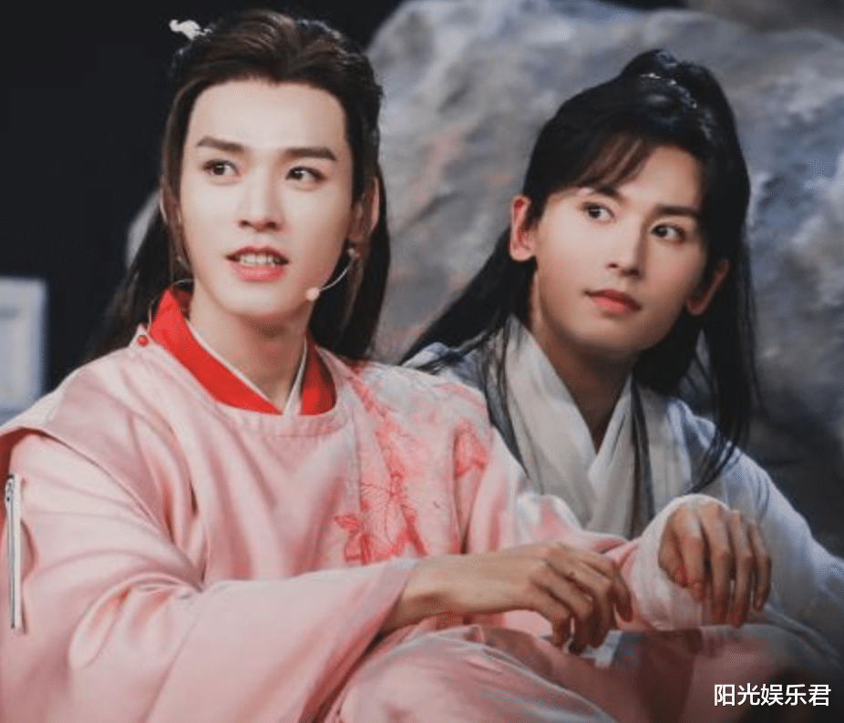 龚俊|龚俊分享工作花絮，没有了温客行滤镜后，生图颜值太真实了！