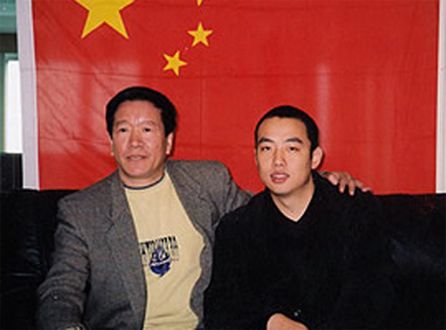 刘国梁|刘国梁与岳父王吉新：多年翁婿成父子，似酒如歌，醇香绵长