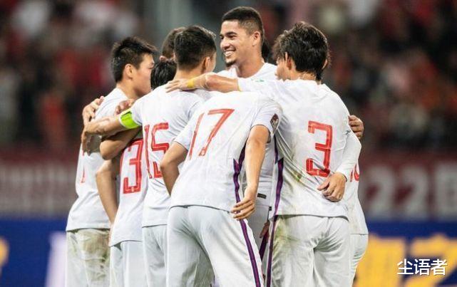 中国足球|中国足球为何越踢越落后，根源在哪？英媒一针见血说出最终答案