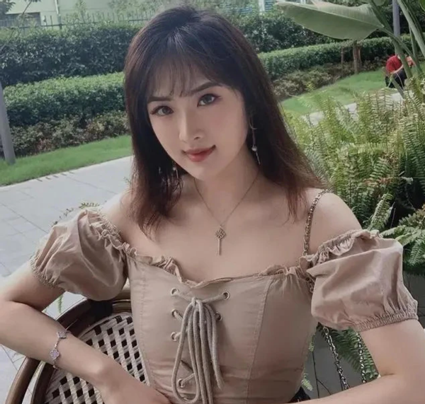 陈飞宇|姚安娜进圈疑似直接与顶流合作？陈飞宇、肖战和王一博被公主选中