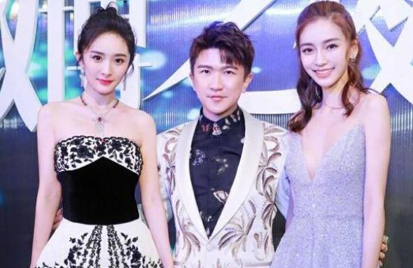 李纯|杨幂现身北京街头，穿黑丝袜无惧零下5度，和男闺蜜张大大像姐妹