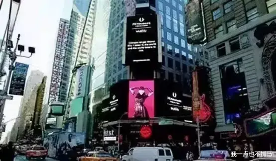 吴莫愁|“亚洲最丑女星”和她消失三年的真相