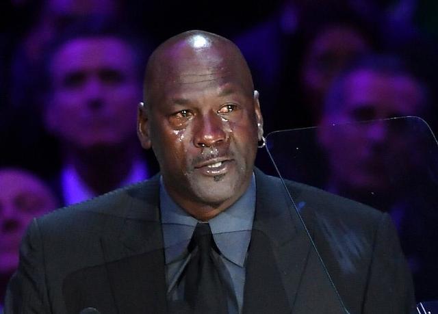 科比·布萊恩特|淚目！科比生前和喬丹最后一次對話內(nèi)容曝光，兩人互發(fā)短信+科教練發(fā)狠