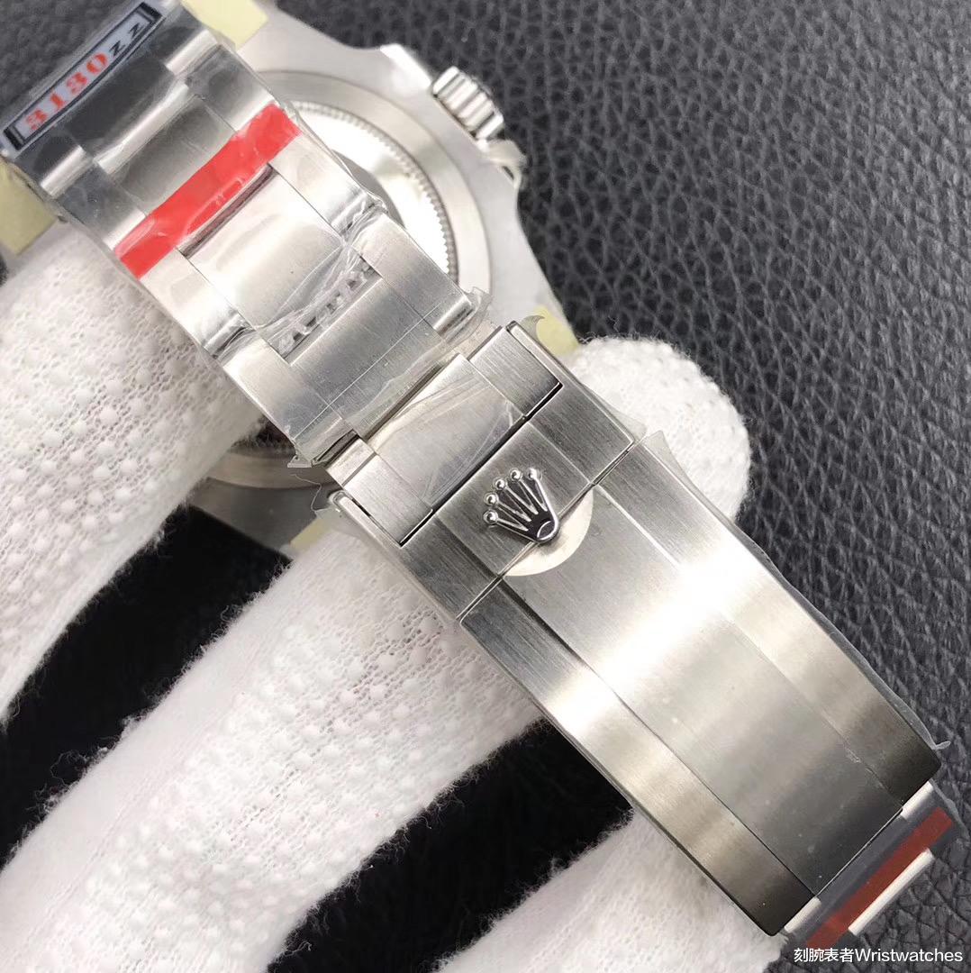 刻腕表者Wristwatches 经典复刻：ZZ厂劳力士无历黑水鬼114060细节还原了正品吗？