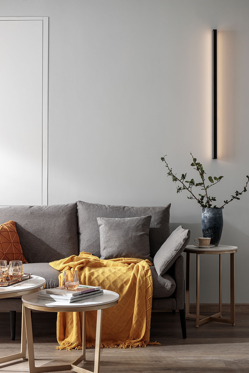 案例赏析|被亮色点缀的灰调梦想小家