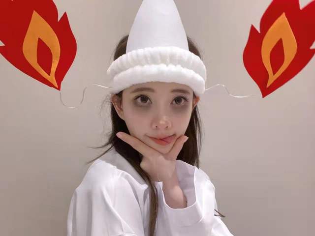 冯提莫|冯提莫练习室花絮公开，新歌背后付出难以想象，实现女明星新突破