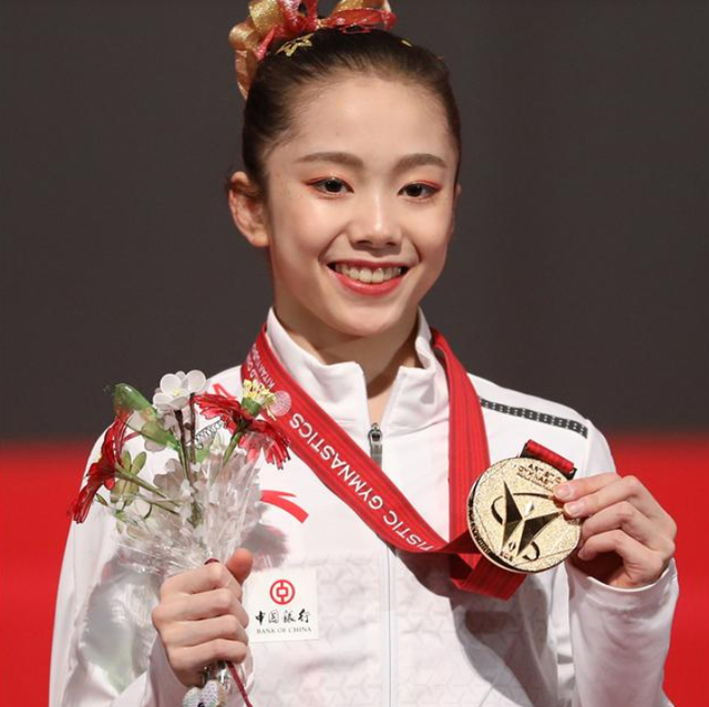 各抒己见 中国体操再出一17岁冠军美女！五官精致颜值超高，神似女星佟丽娅