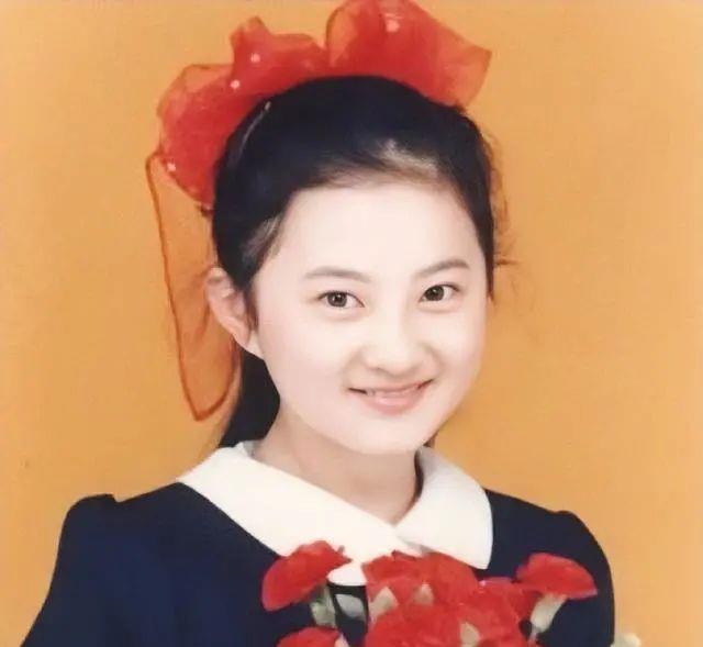 金铭|撒贝宁“暗恋”女神，41岁金铭暴瘦到认不出，北大毕业至今未婚