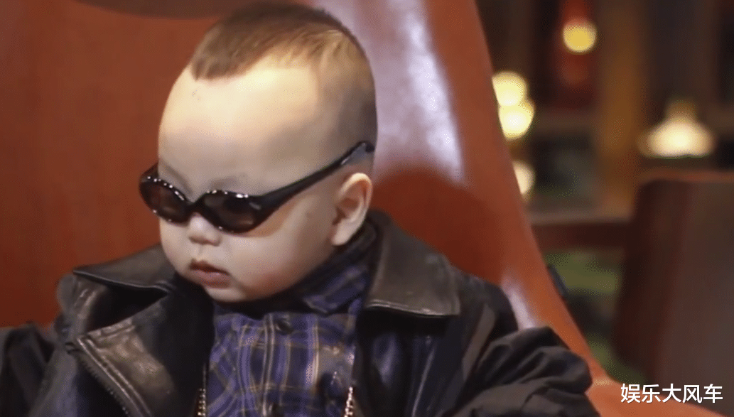gogo|一岁萌娃获“尿不湿影帝”，一个镜头5种表情，被誉为星爷接班人
