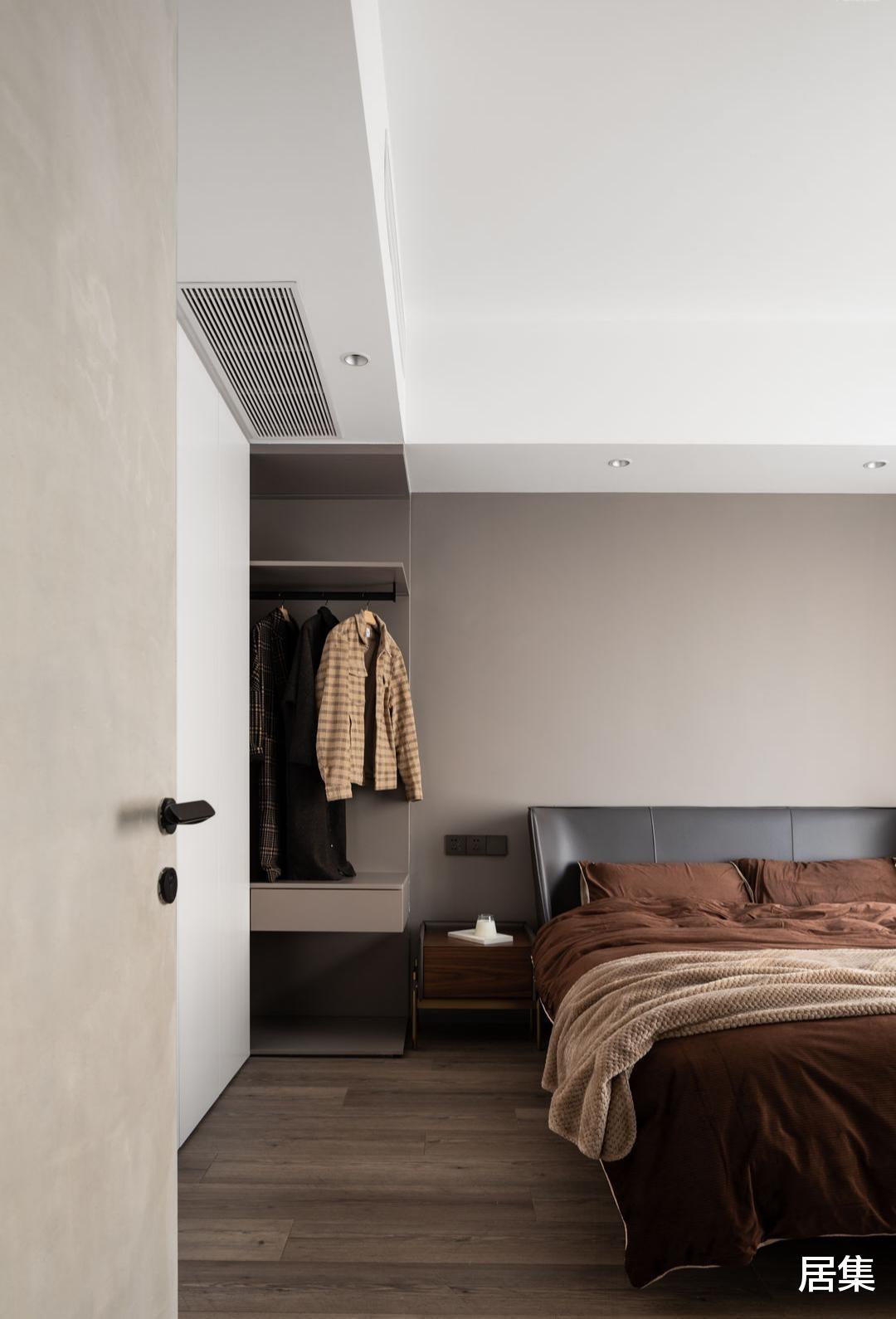 摄影工作者的家，舒适又有立体感，好适合时尚的年轻人