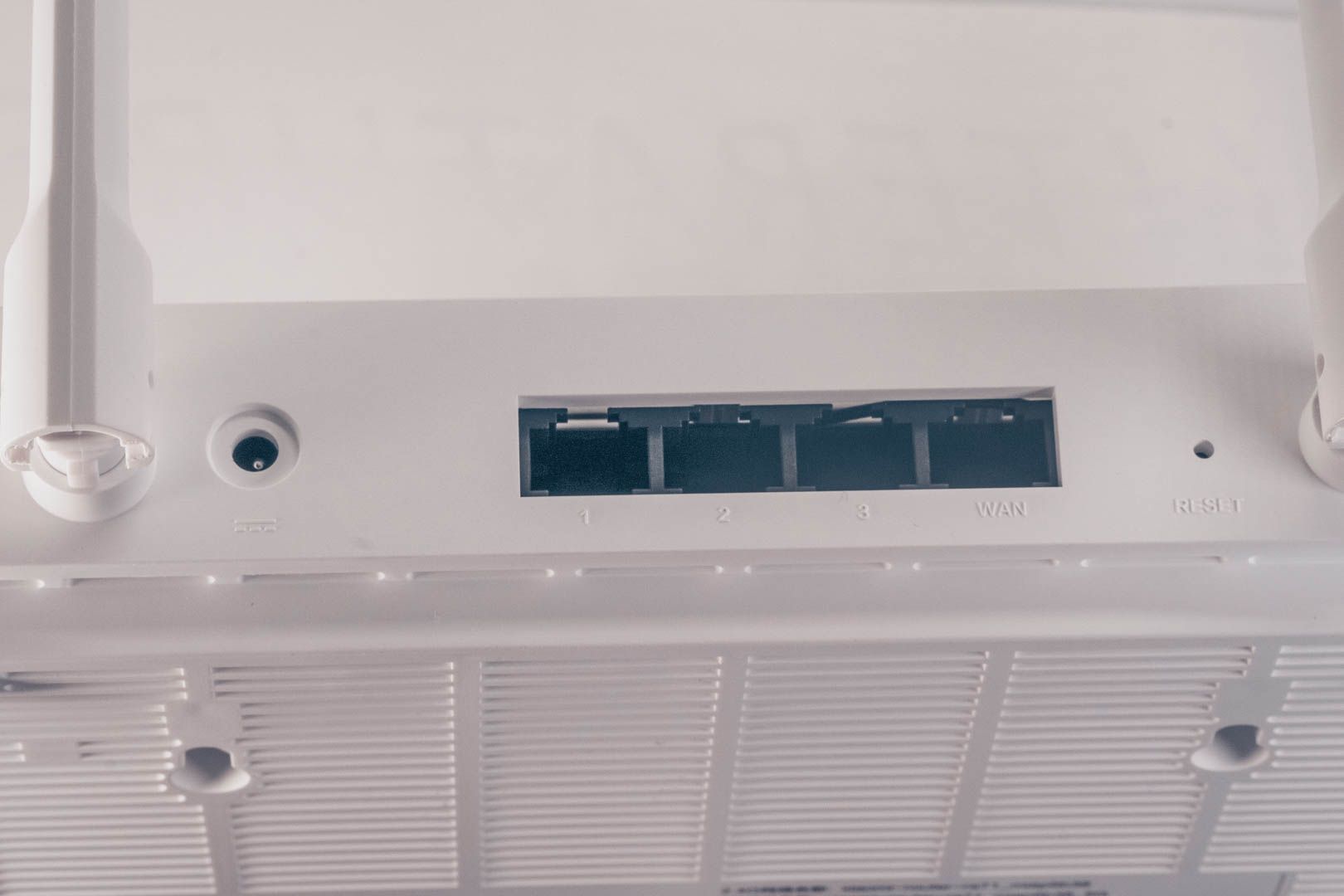 路由器|让每一个人都用上wifi6-Redmi路由器AX1800测评