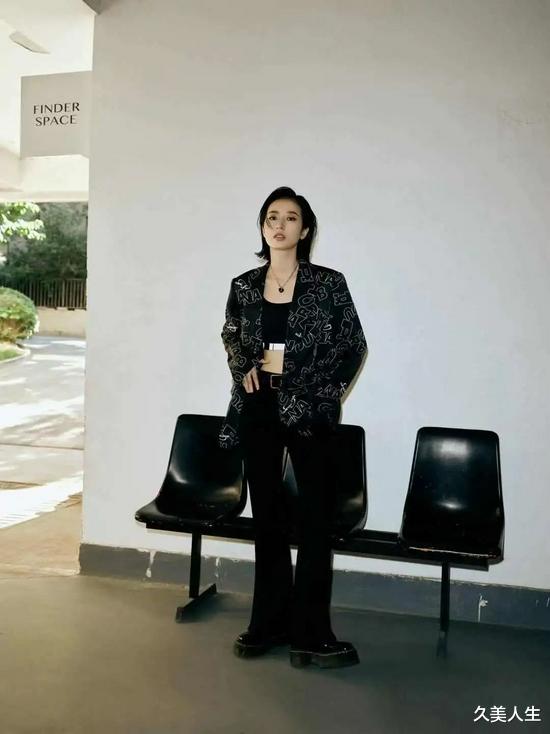 久美人生|杨幂被偶遇穿的这件 可比BM香多了