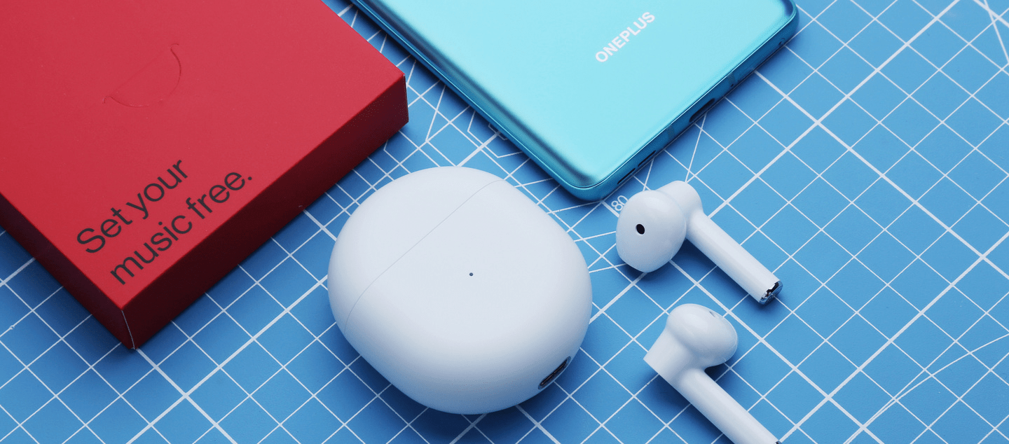 女神范时装达人|无线耳机哪个牌子好?目前最适合学生用的几款蓝牙耳机!