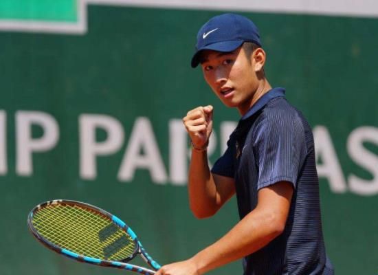费德勒|超越李娜+比肩费德勒！中国首位世界第一，扛起中国网球未来