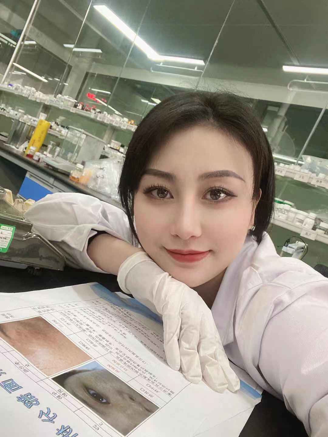 麦辣鸡腿包|聚美涵熙：质地浓稠的化妆水比稀薄更好吗？