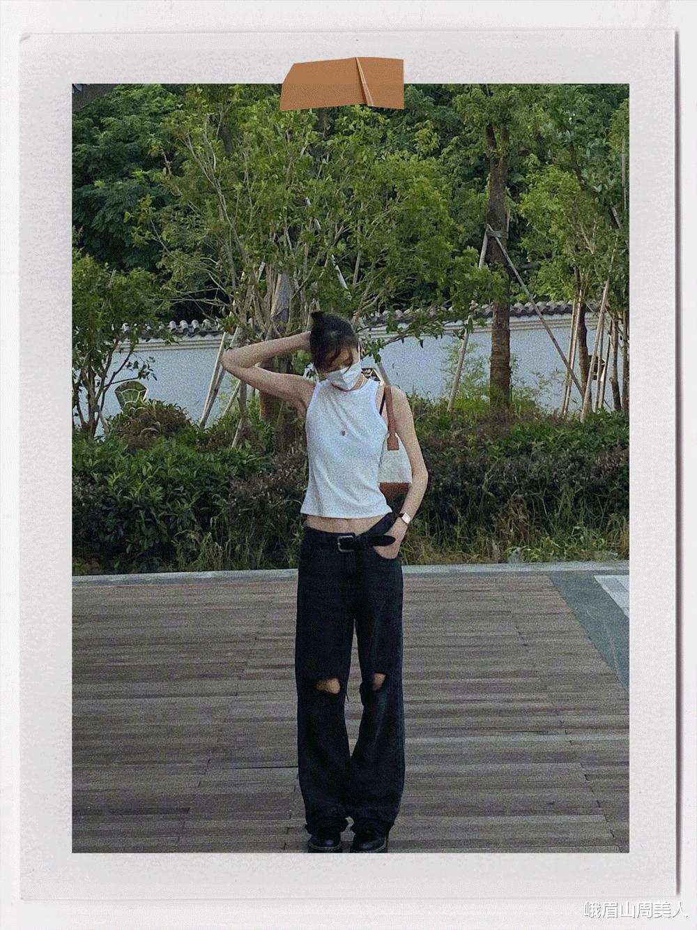 峨眉山周美人 扔掉你的阔腿裤吧!今年流行穿“渣女裤”,不仅显瘦,还时髦吸睛