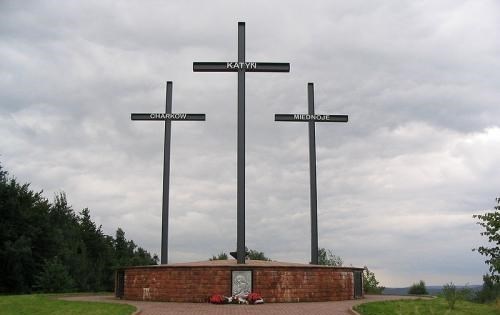 卡廷慘案：蘇聯為什麼要屠殺20000多名波蘭軍官？因為波蘭更決絕-圖6