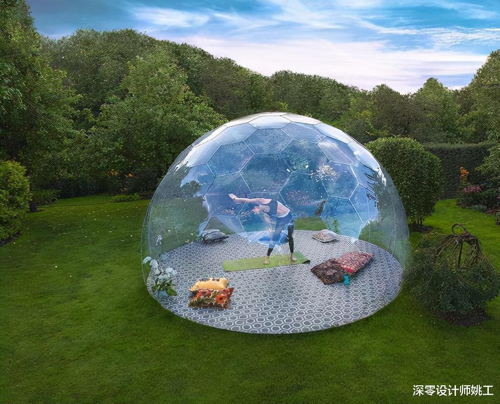 弧形玻璃做顶,整面采光,这阳光房看似简单,实际上造价真不算低