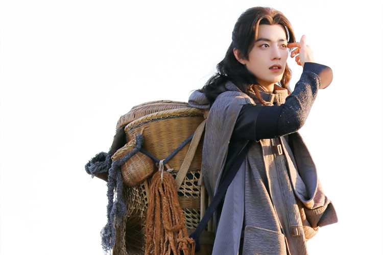 肖战|肖战有哪些事是后来才知道?工作室是“实体”,粉丝只有两千多万