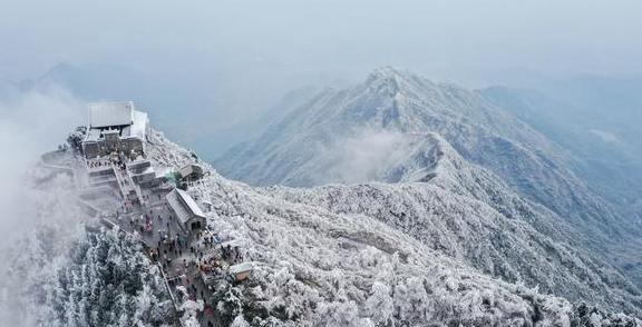 三亚|冬游湖南衡山祝融峰，白茫茫似仙境，原来寿比南山指的就是这里