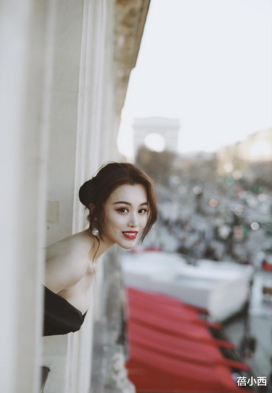 蓓小西 葛天真不愧是刘翔的前妻!“饱满身材”穿一字肩薄纱裙,气质惊艳