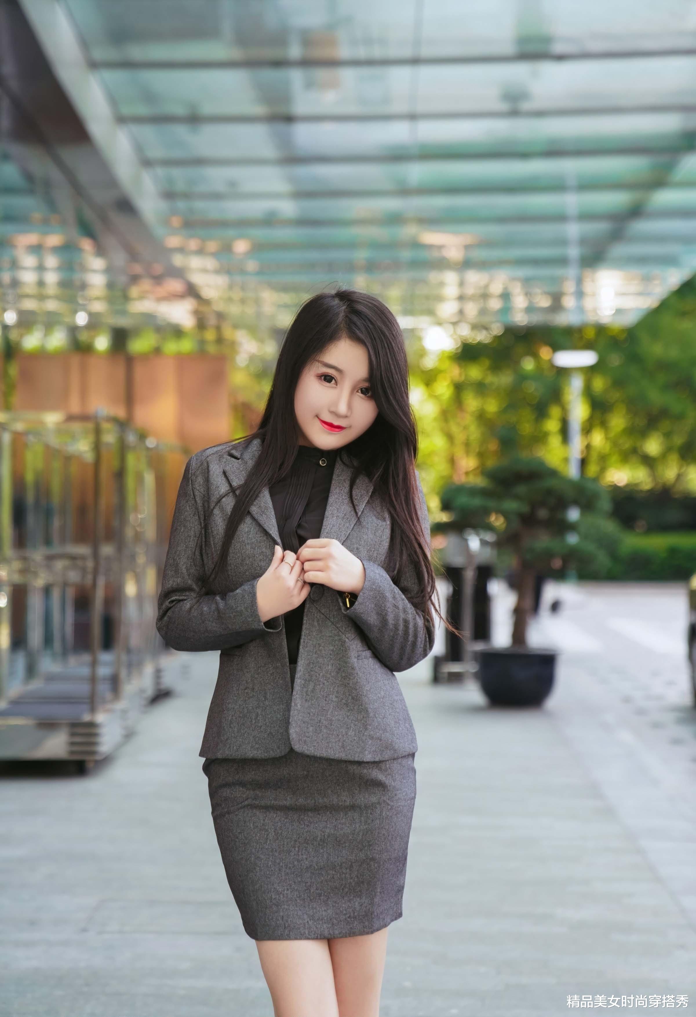 穿衣搭配|极简的西装套装穿搭却一样不失优雅感，让你瞬间女人味十足