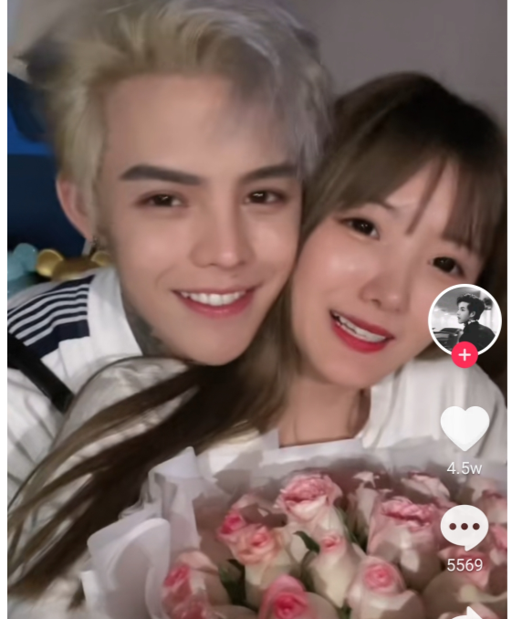 殷世航|网红殷世航直播订婚场面低俗，连账号被封，何婧婧急忙撇清关系