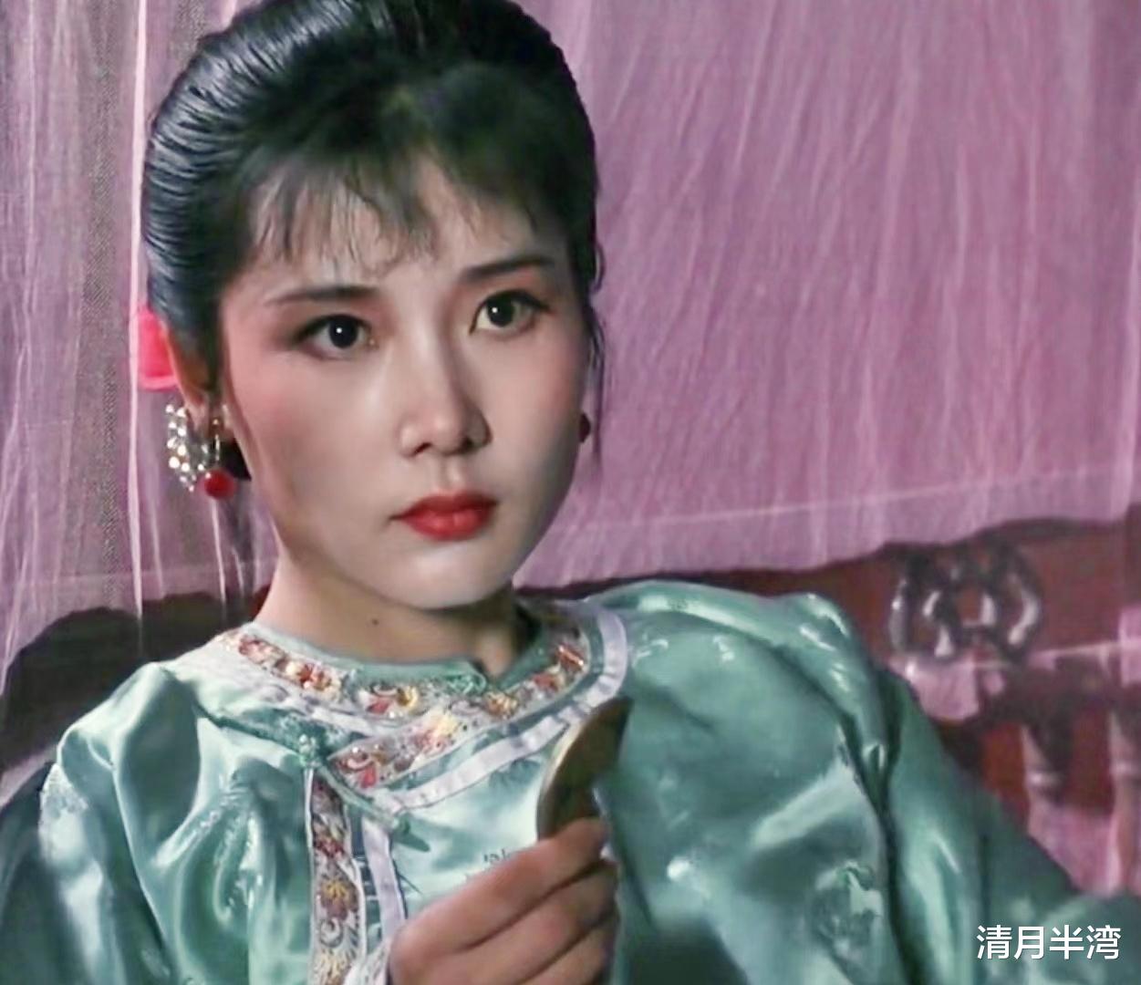 江南|好山好水出美人，9位江南古典美女，肤如凝脂，一个赛一个漂亮