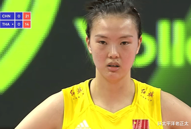 郎平|3-0！中国女排触底反弹，郎平首发大面积轮换，喊话球员：再练练