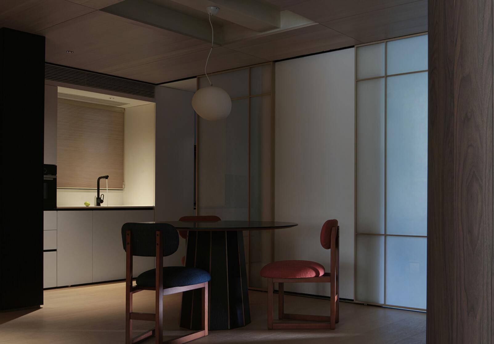 小拾谈装修 参观60后阿姨新家，全屋温润淡雅，空间开放自如，太有品味了