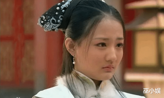 张靓颖|徐璐衣品惹争议？因穿着太过清凉，被网友质疑不太合适？