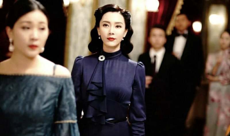 整容|整容次数多了果然会像蔡明靠拢！陈数的脸这是崩了吗？