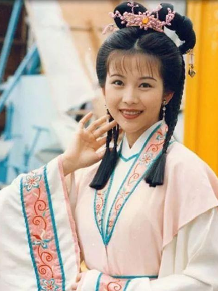 蔡少芬|她是导演一眼相中的“甄嬛”，因怀孕选择辞演，一不小心成就孙俪