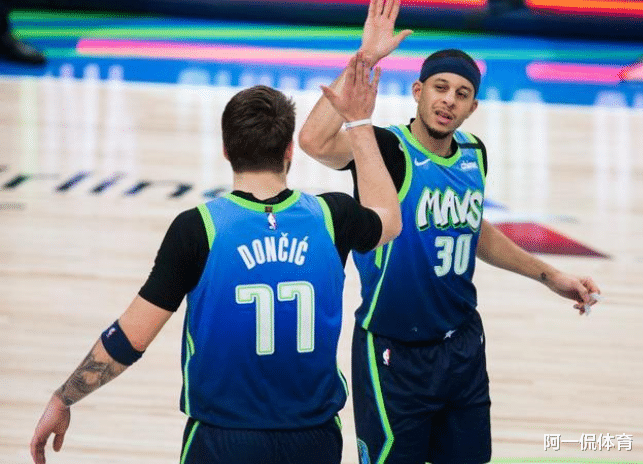 斯蒂芬·库里|库里弟弟罕见爆发！娶NBA名帅千金生活滋润，如今1家4口家庭美满