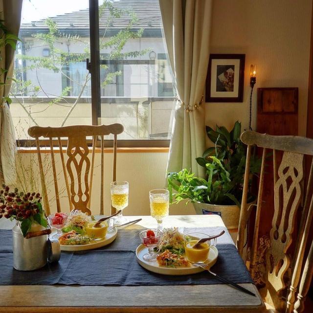 |53岁日本阿姨晒家居生活照：全屋温暖治愈，唯美的堪比电影场景！