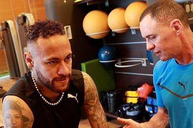 歐冠|巴黎始終無法贏得歐冠，前球員給出原因，并點(diǎn)名批評隊(duì)內(nèi)兩名球星