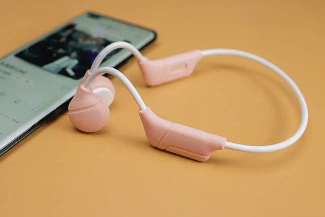 松下|健身耳机入耳好还是挂耳好,健身出镜最高的运动耳机大盘点