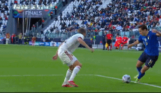 长脖子爸比说|1-2，世界第1再次倒下！欧洲冠军主场狂欢，800万奖金到手