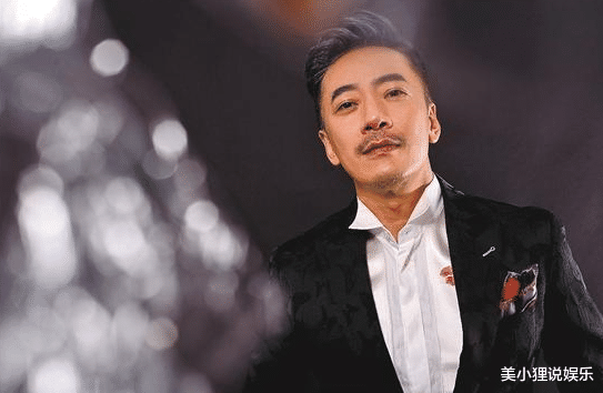 娱乐圈|晚会前一天父母惨遭杀害，含泪演唱完退出娱乐圈，18年后重返舞台