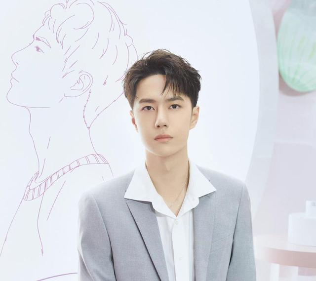 王一博|王一博新歌预告，极简风格，25岁的他已经走在了时代前列