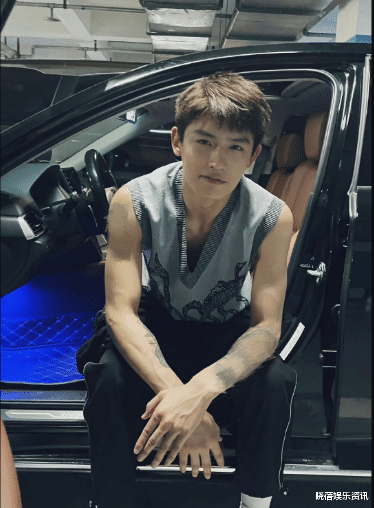 |网红高纯熙回应暴打女友，透露女友阻止他服用治疗抑郁症药物