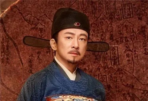 李成阳|《扫黑风暴》破30亿！老戏骨们“神仙打架”，他却成全网最大意难平！