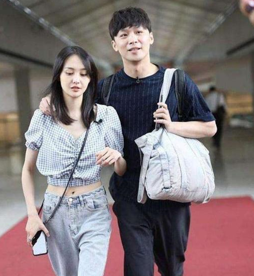 李承铉|郑爽事件终将落幕，一家人微博删除全部相关信息，律师：或将坐牢